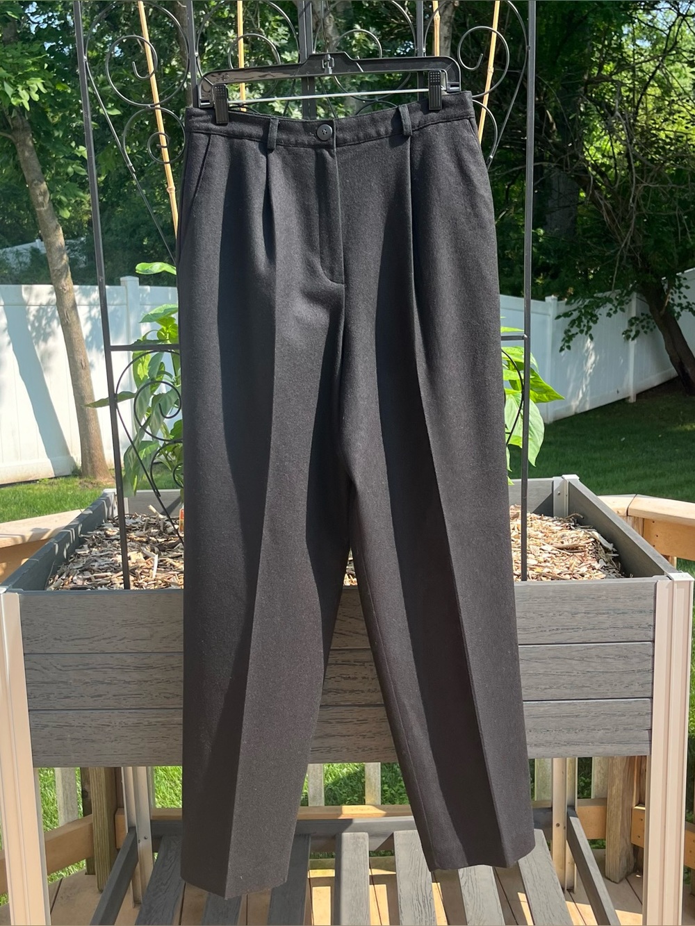 Vtg Norton McNaughton Women’s Black 100% Wool Pleated Tapered Dress Pants Sz 12